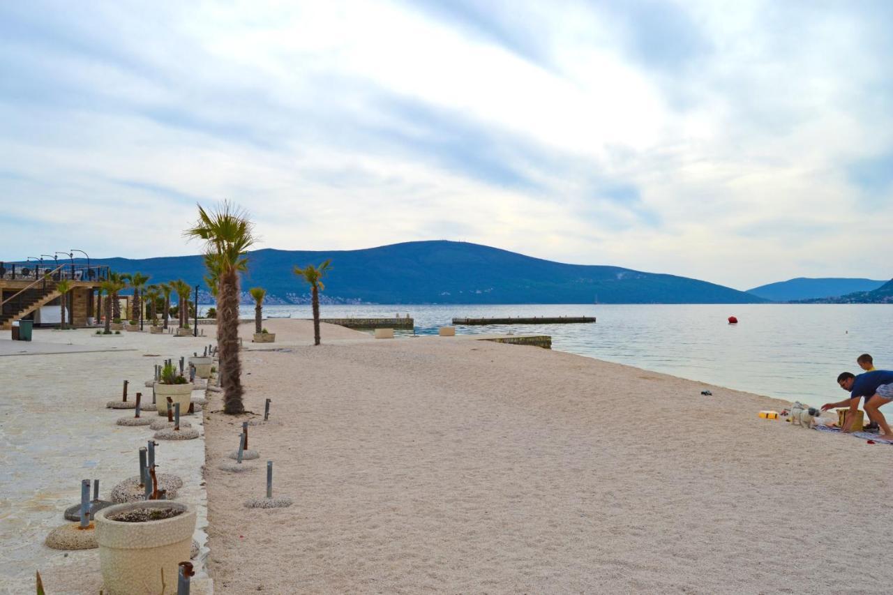 Tivat Apartments Exteriér fotografie