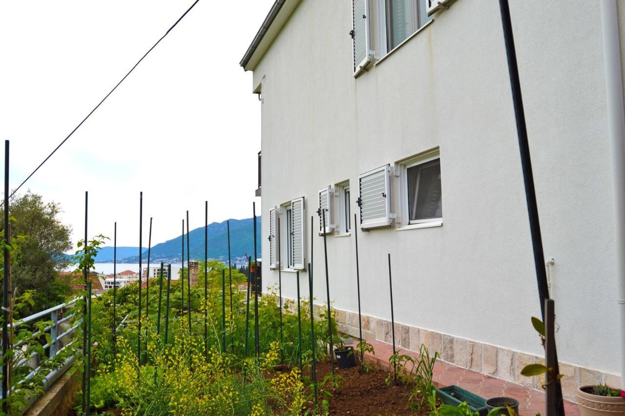 Tivat Apartments Exteriér fotografie