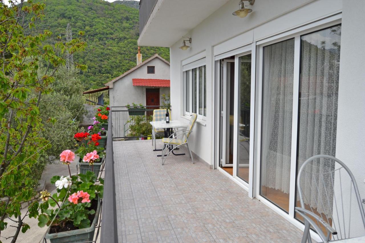 Tivat Apartments Exteriér fotografie